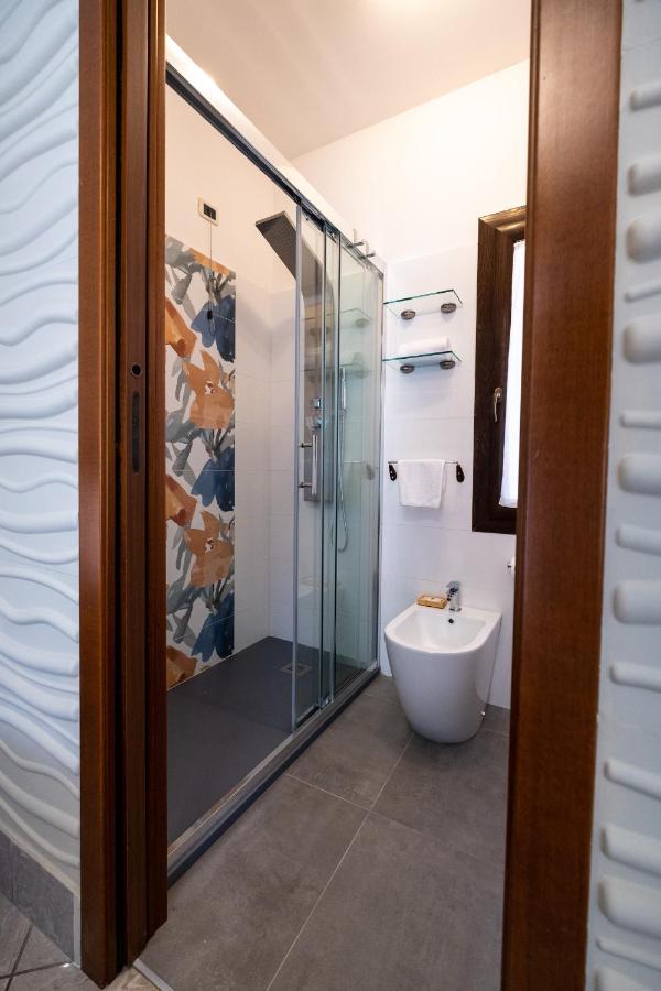 Double Room,1226323313:JPEG